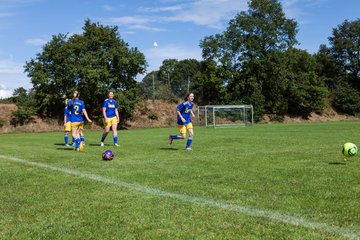 Bild 34 - Frauen TSV Gnutz - SG Slfeld/Oe/Se/Stu : Ergebnis: 2:3